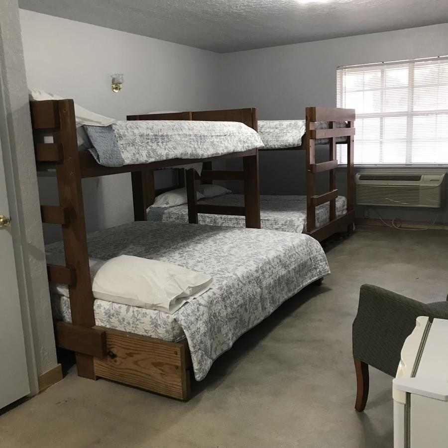 Arrowhead Point Lodge & Campground Kingston Εξωτερικό φωτογραφία